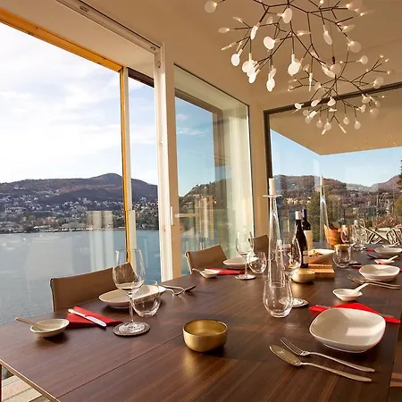 Executive Penthouse Sleeps 5 By Italian