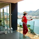 Executive Penthouse Sleeps 5 By Italian *