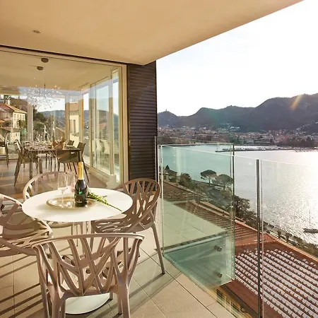 דירה Executive Penthouse Sleeps 5 By Italian קומו