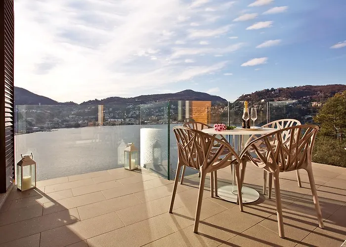 דירה Executive Penthouse Sleeps 5 By Italian *