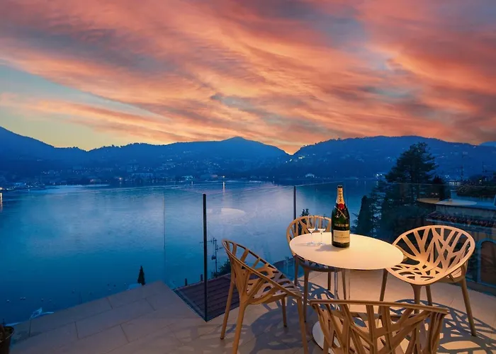 Apartament Executive Penthouse Sleeps 5 By Italian *